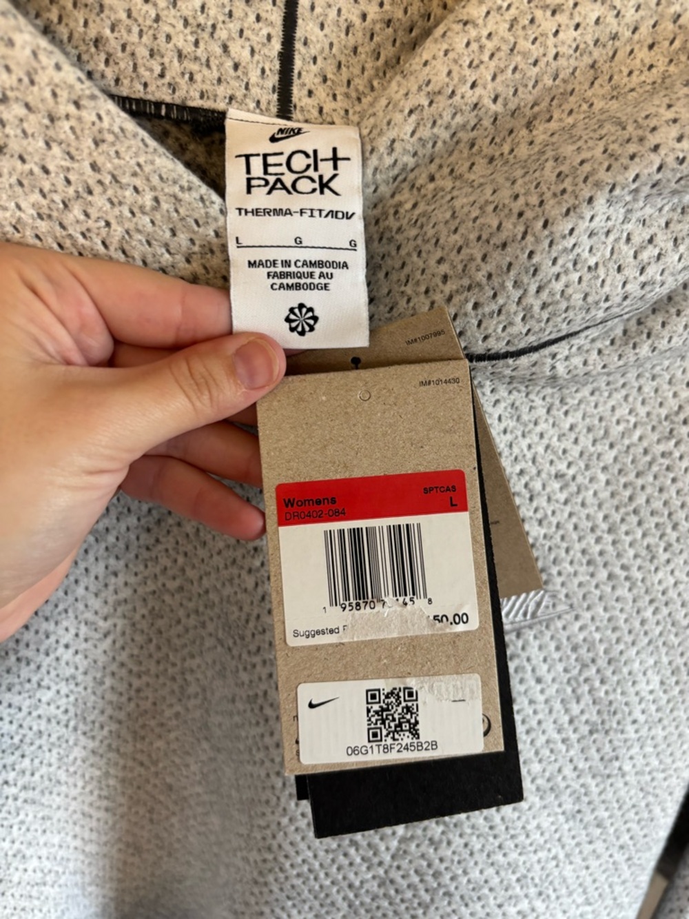 NWT Nike Tech Pack Thermal Sweatshirt- Large - Picture 3 of 11